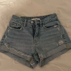 pacsun blue light wash jean shorts